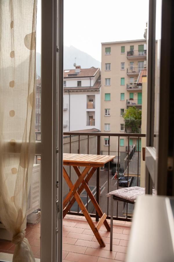 Cozy Lake Como Apartments Valmadrera Eksteriør bilde