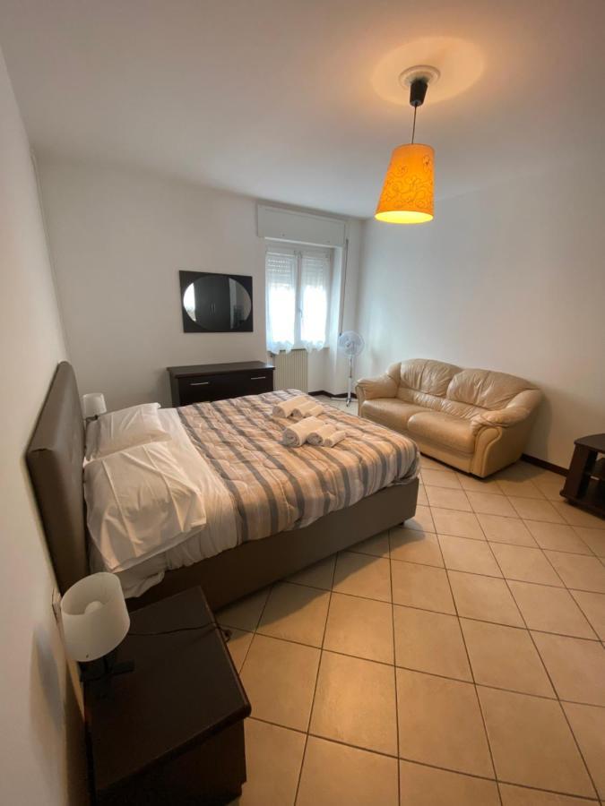 Cozy Lake Como Apartments Valmadrera Eksteriør bilde