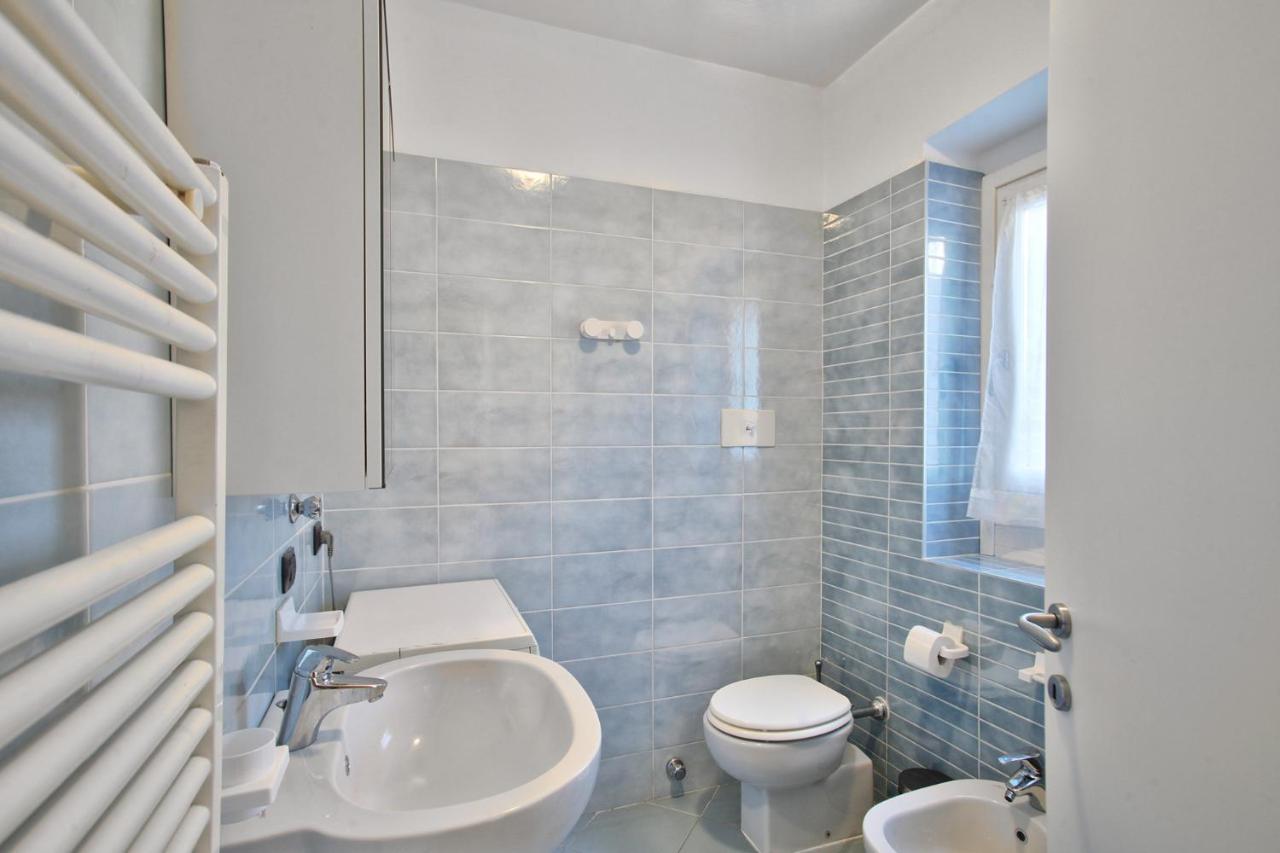 Cozy Lake Como Apartments Valmadrera Eksteriør bilde