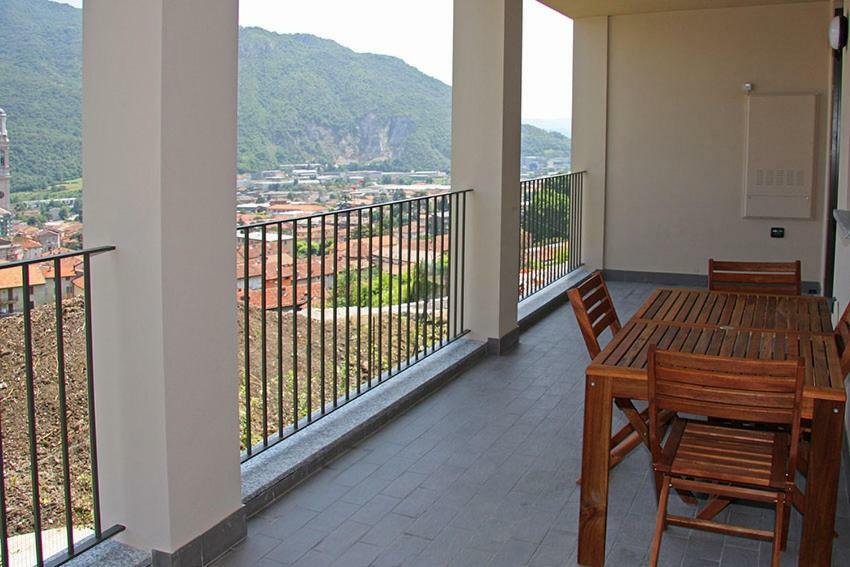 Cozy Lake Como Apartments Valmadrera Eksteriør bilde